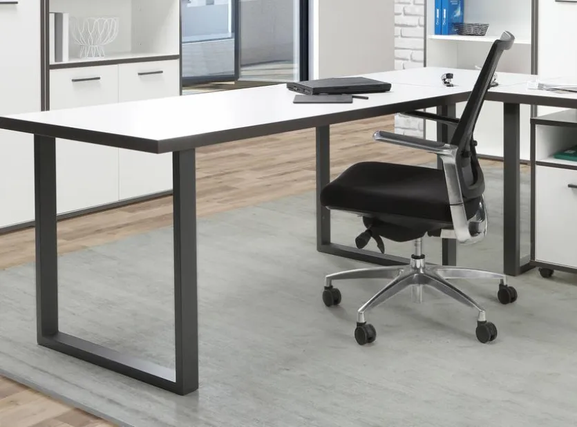 Schreibtisch Keflavik